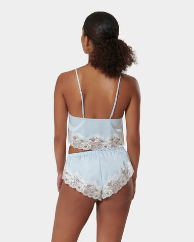 Caraco et Short en Satin Luxueux Isabella Bleu Eau Glacée/Blanc