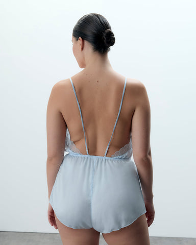 Combishort Vermont en Satin Luxueux Bleu Eau Glacée