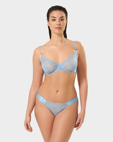 Tori Topaz Bleu